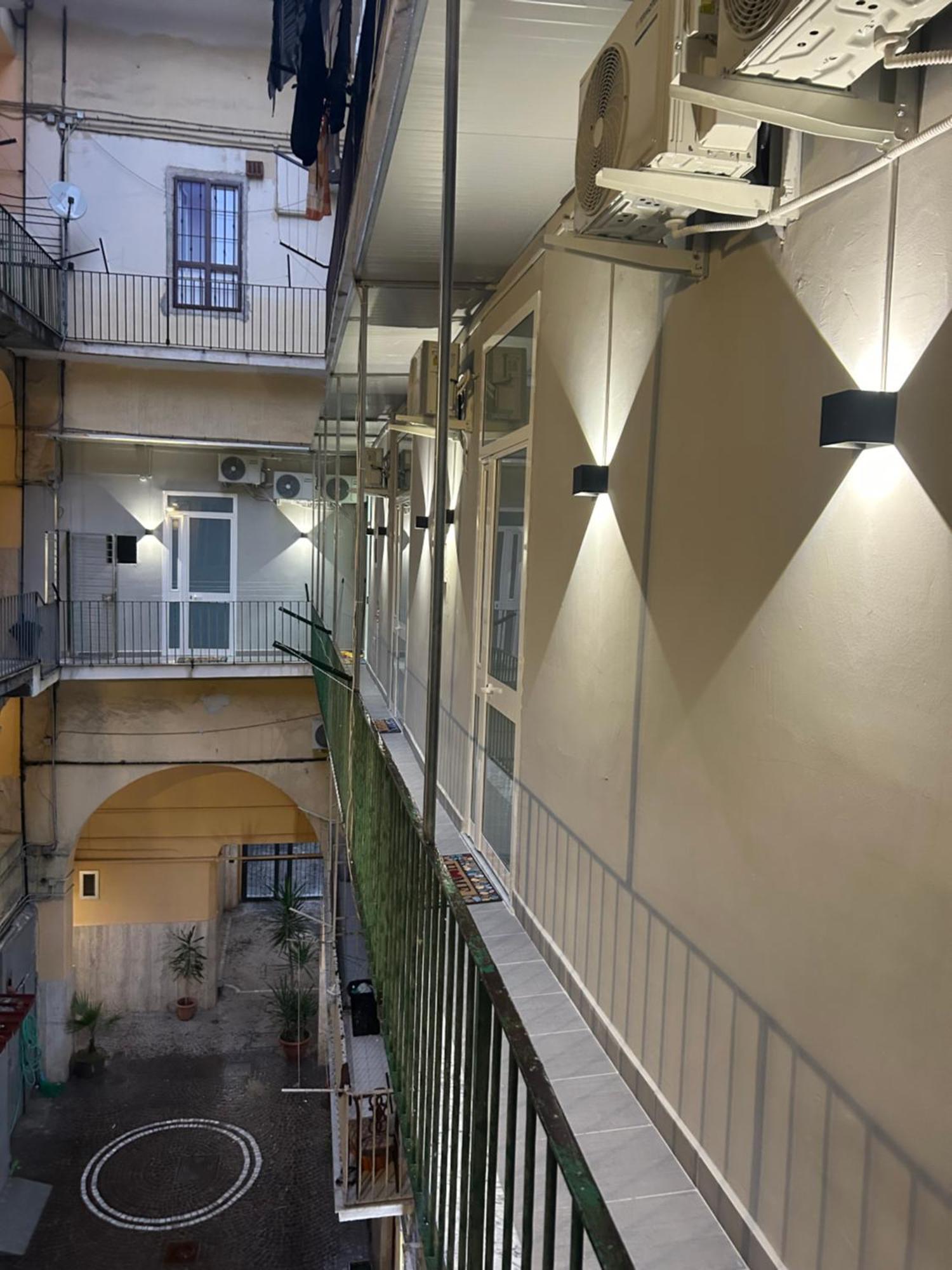 Apartamento Valentino Caracciolo 105 Nápoles Exterior foto