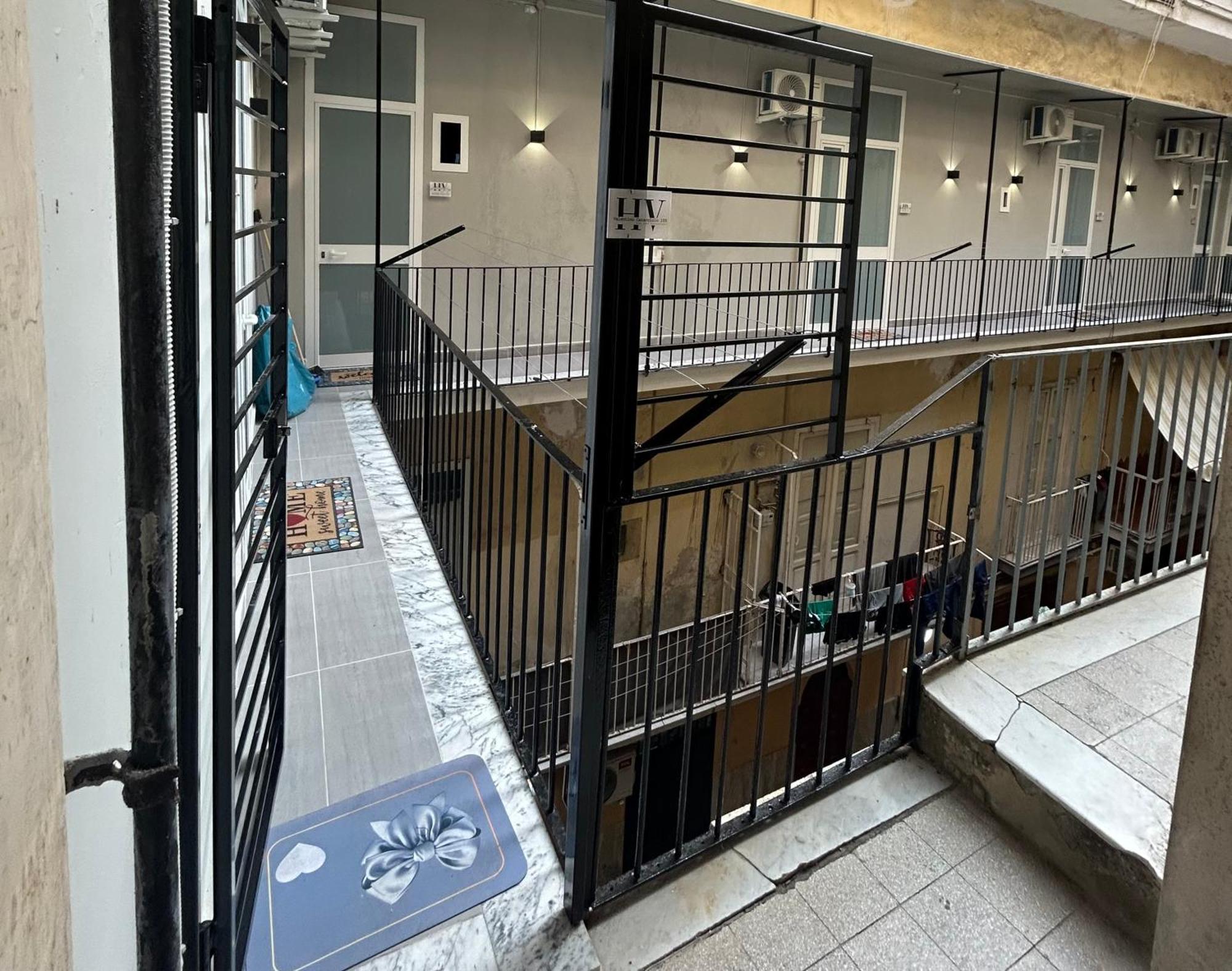 Apartamento Valentino Caracciolo 105 Nápoles Exterior foto