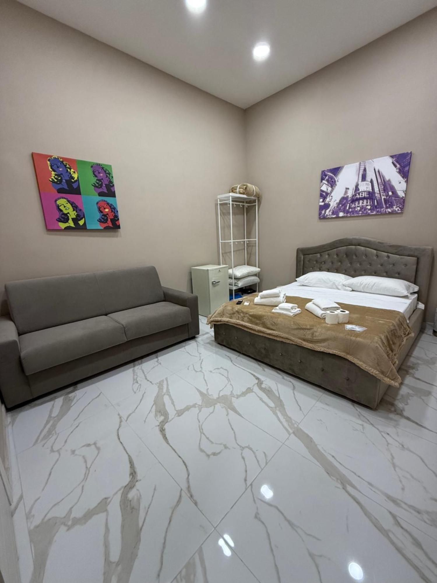 Apartamento Valentino Caracciolo 105 Nápoles Exterior foto
