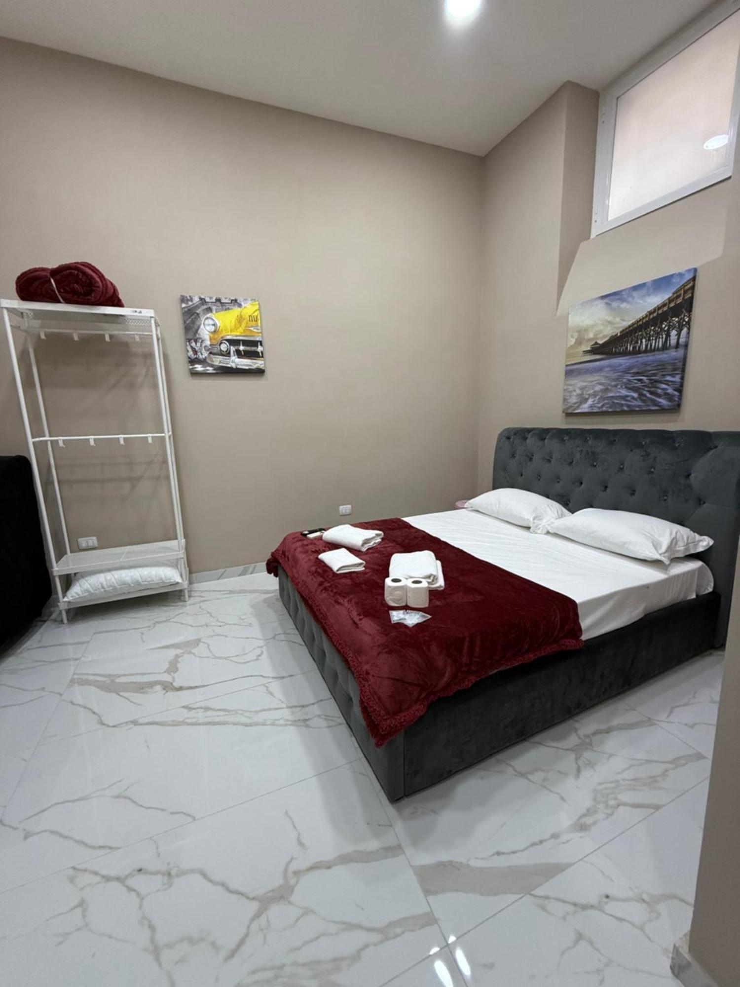 Apartamento Valentino Caracciolo 105 Nápoles Exterior foto