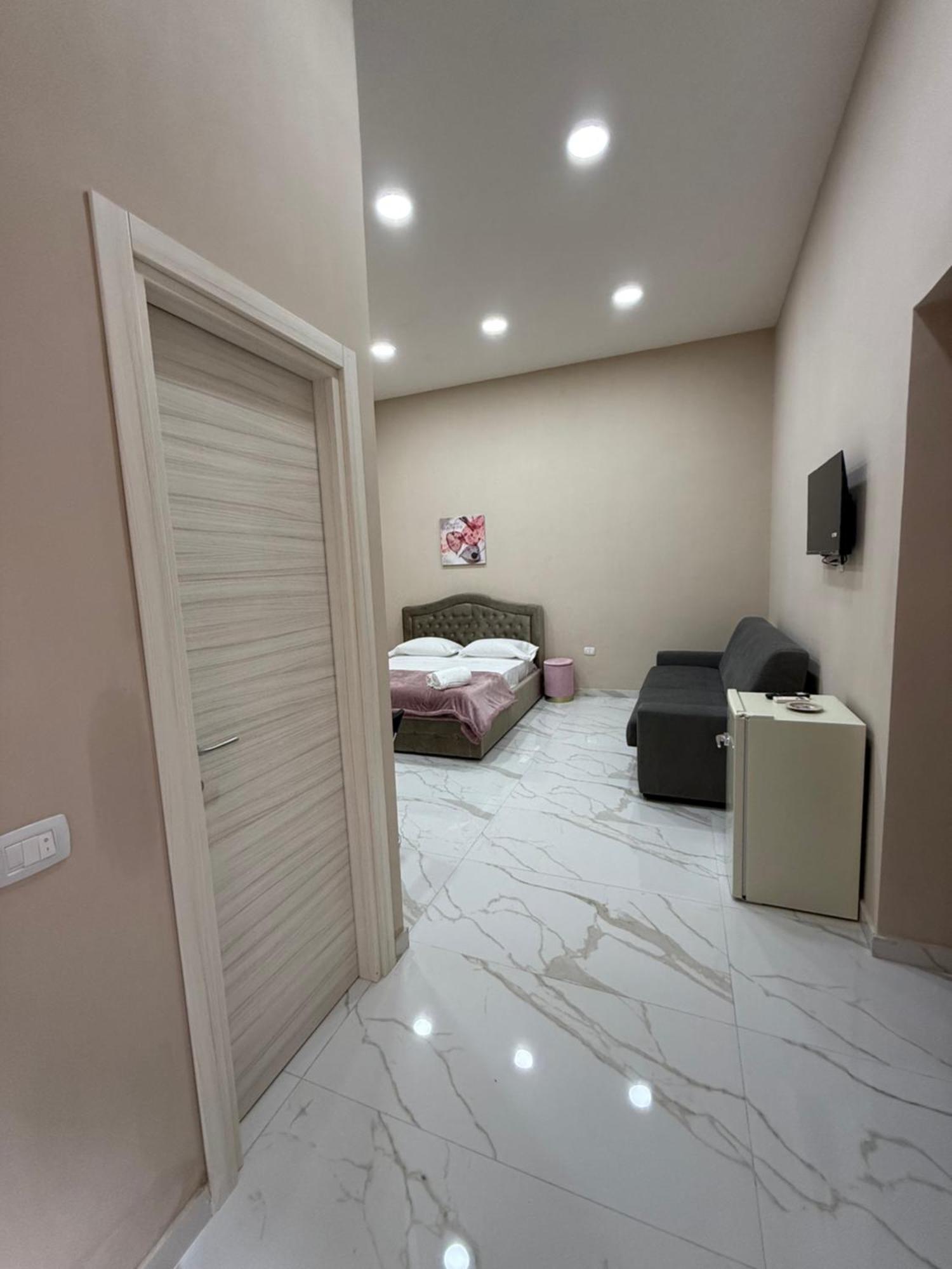 Apartamento Valentino Caracciolo 105 Nápoles Exterior foto
